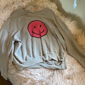 A grey fantastic fawn crew neck